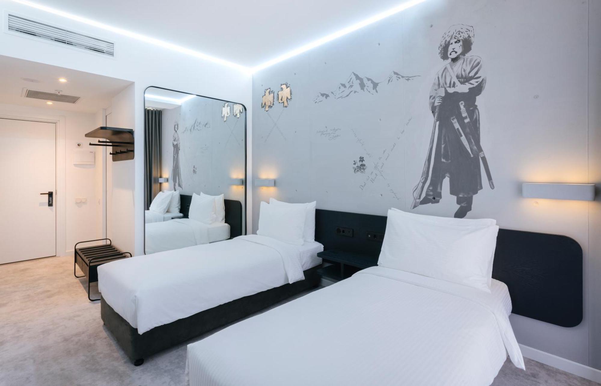 Golden Tulip Design Tbilisi Hotell Eksteriør bilde