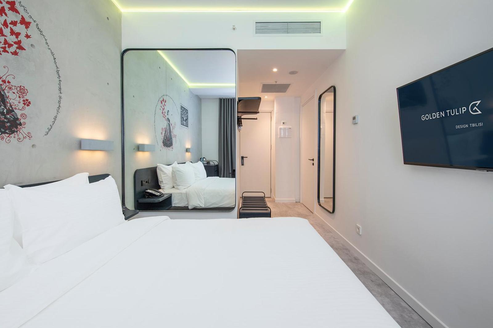 Golden Tulip Design Tbilisi Hotell Eksteriør bilde