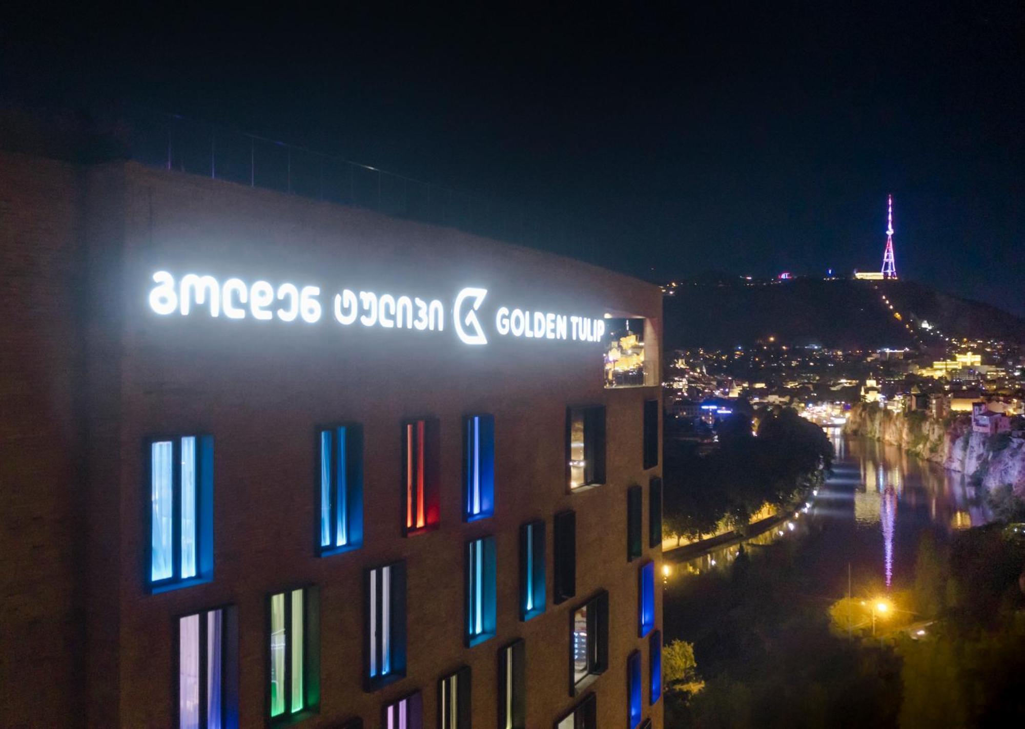 Golden Tulip Design Tbilisi Hotell Eksteriør bilde