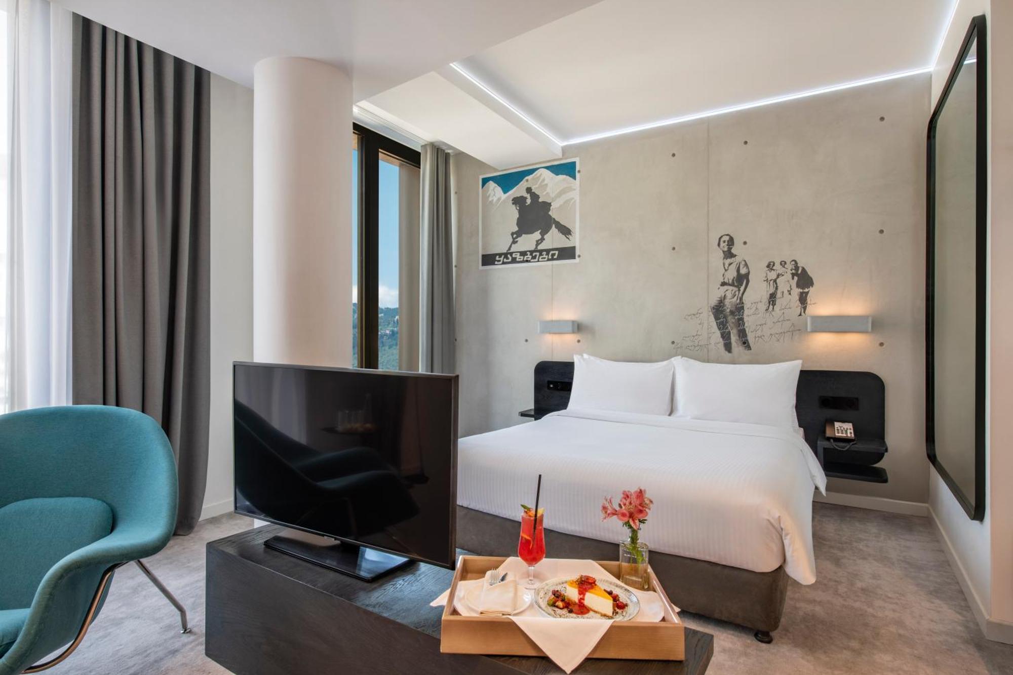Golden Tulip Design Tbilisi Hotell Eksteriør bilde