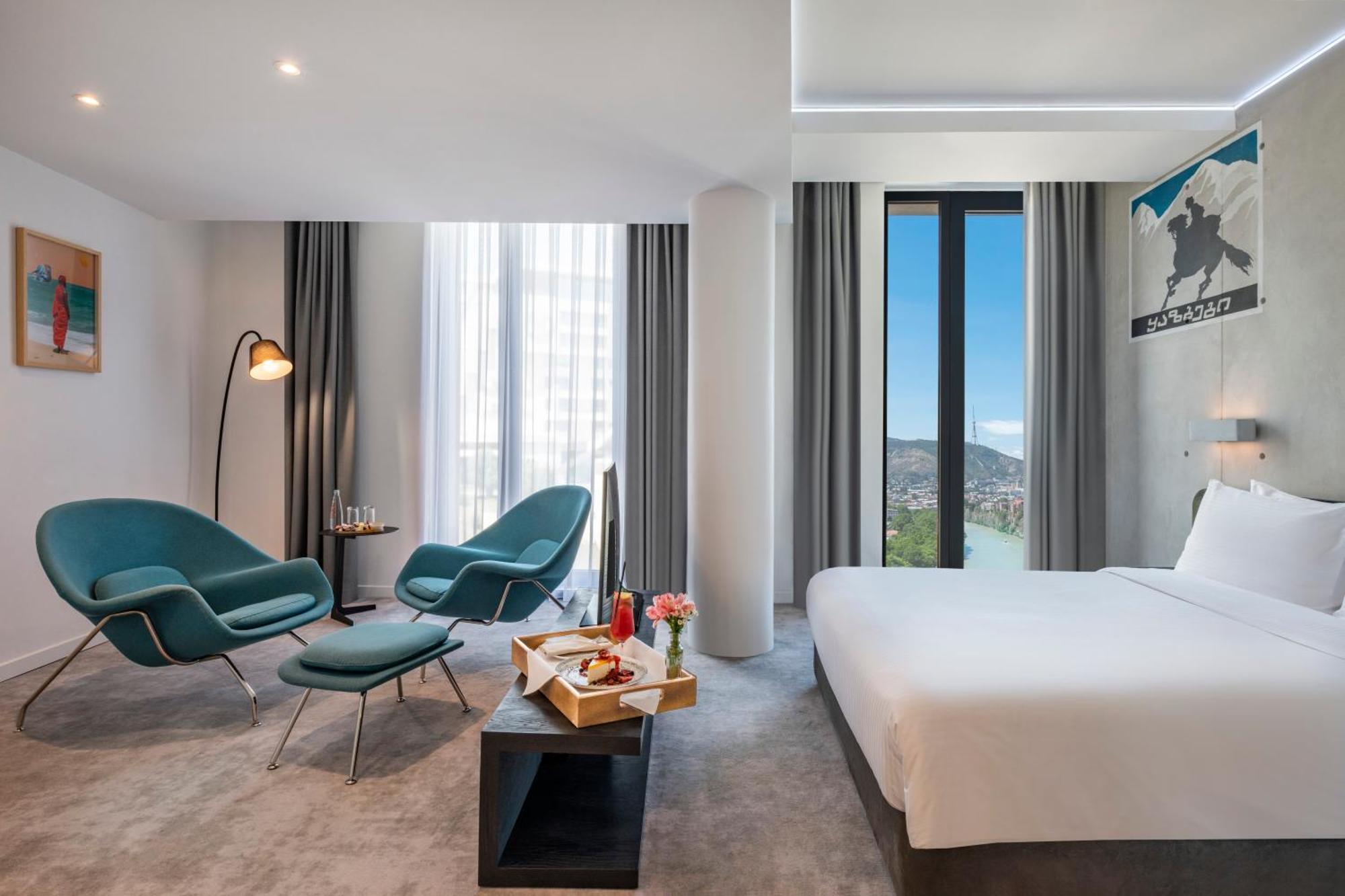 Golden Tulip Design Tbilisi Hotell Eksteriør bilde